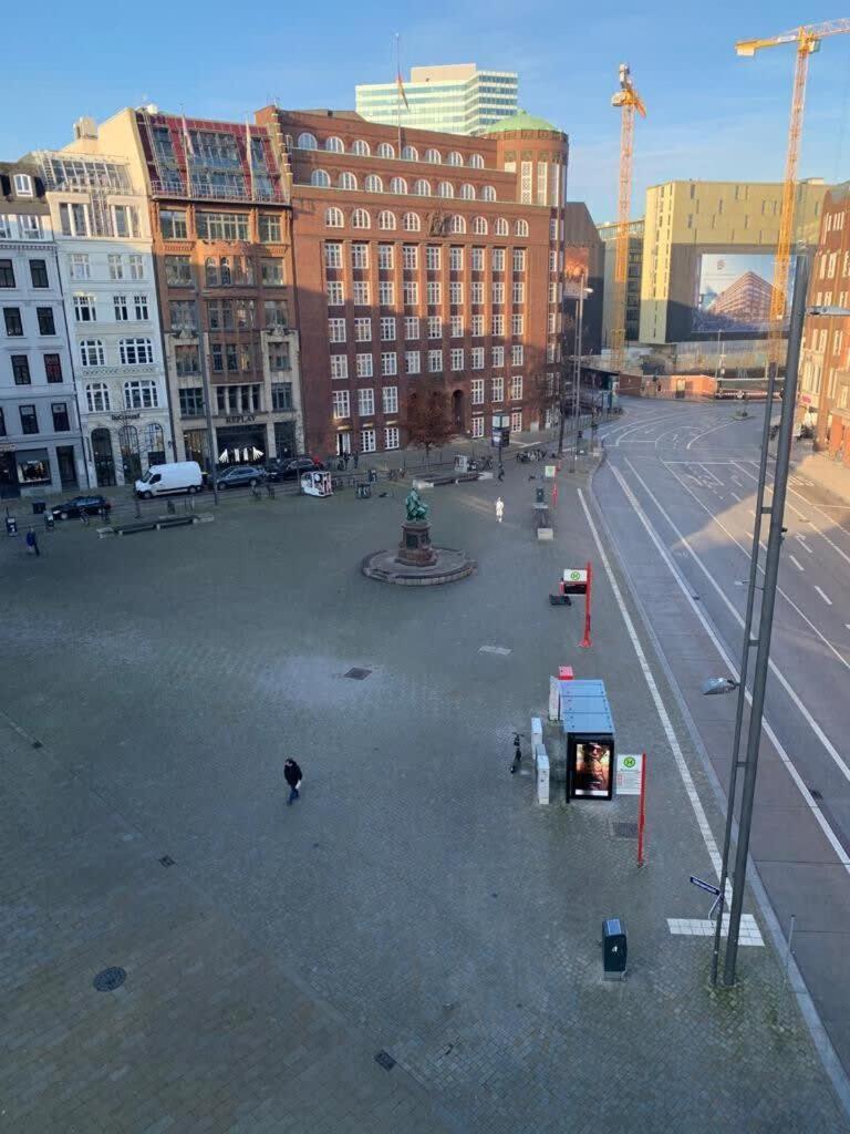 Hamburger Perle Am Gaensemarkt Und Binnenalster Dış mekan fotoğraf