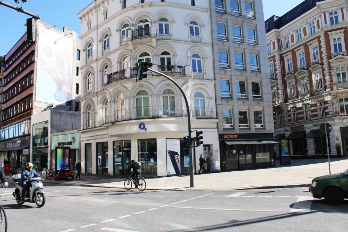Hamburger Perle Am Gaensemarkt Und Binnenalster Dış mekan fotoğraf